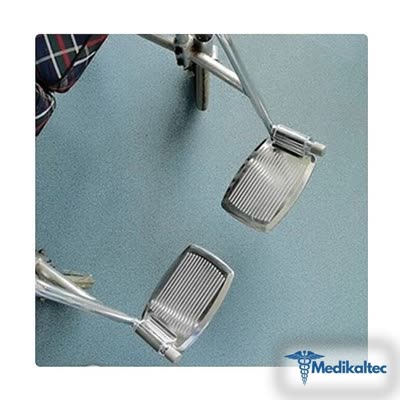 Leo Tekerlekli Sandalye Ayak Basma Pedalı Metal (Model 7443)