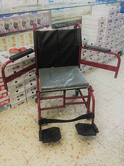 Hasta engelli sandalyesi (Model 7885)